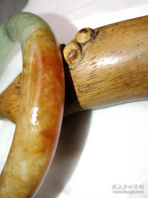 (泰古抽二):玉文化,清三代,翡翠血色玉镯(三指半,硬断伤(无修补),外径
